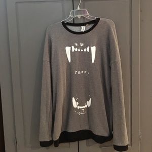 NWOT large vans roar. shirt