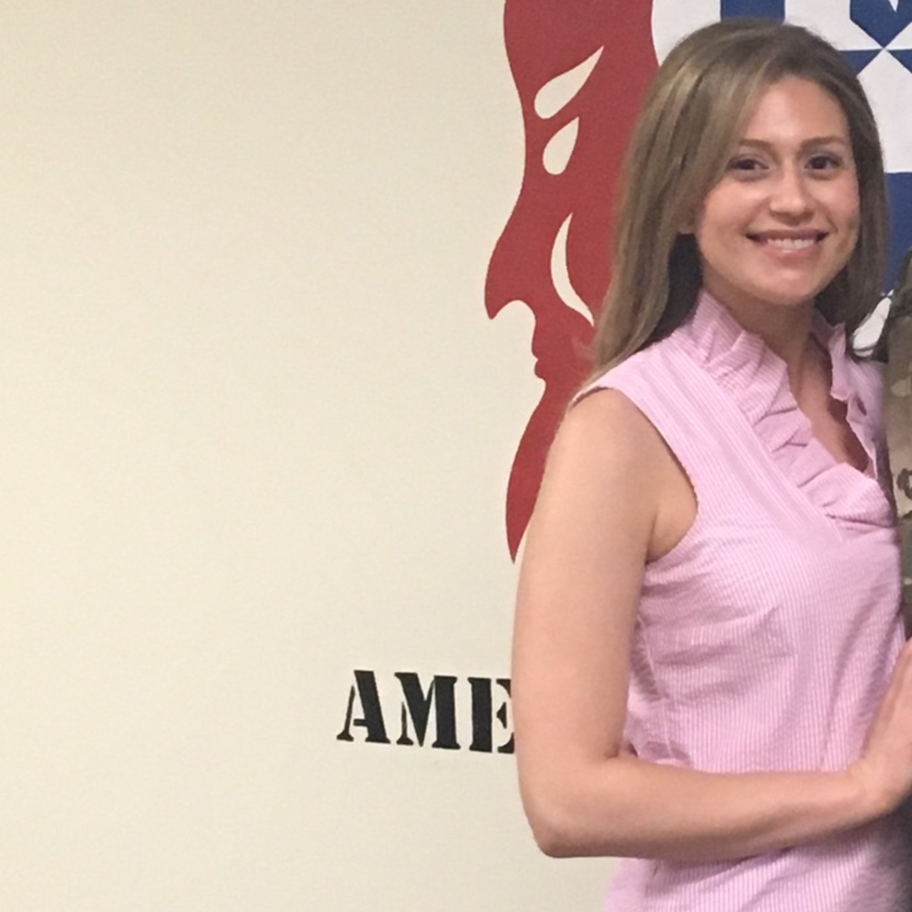 Meet your Posher, Nicole