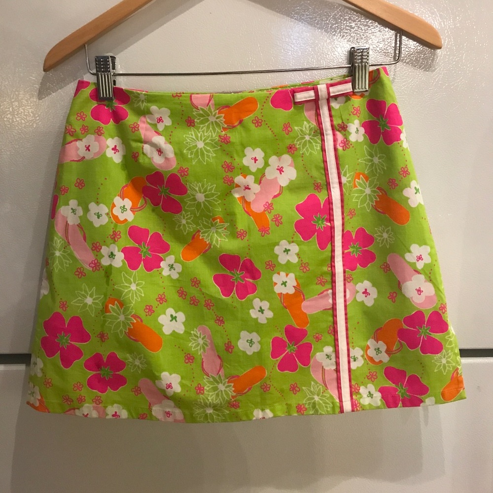 Lilly Pulitzer Skirt with built-in shorts. Size 4.