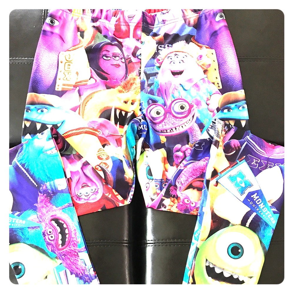🌺B3G1🌺Super fun Monsters University leggings New