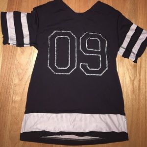 Ivivva sweat wicking tshirt