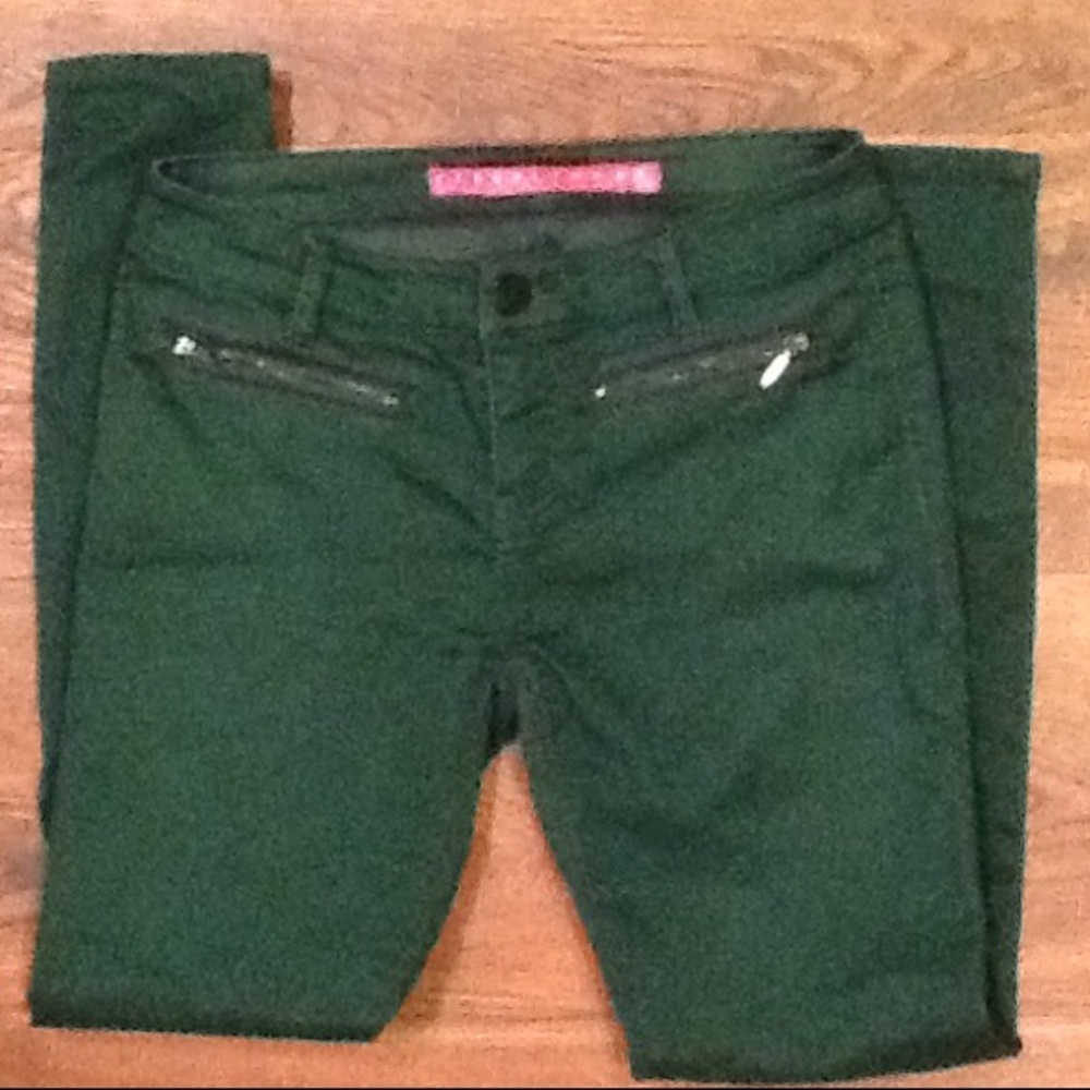 Tinseltown denim couture.