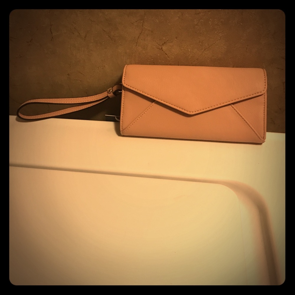 Wristlet