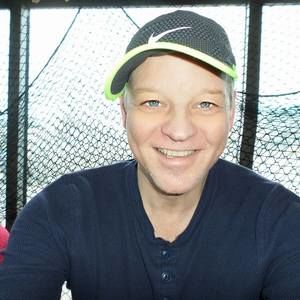 Meet your Posher, Byron