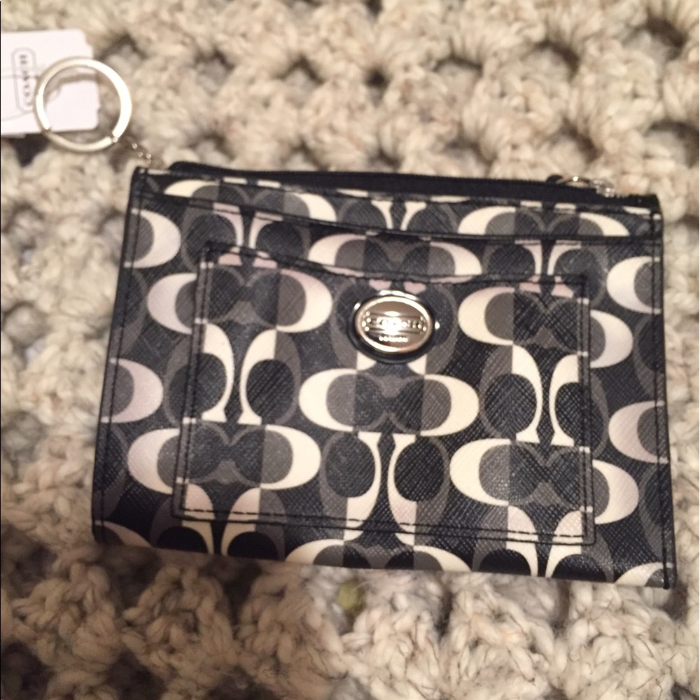 Coach wallet with keychain option