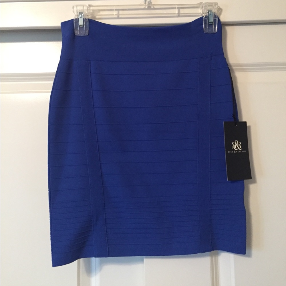 NWT ROCK & REPUBLIC ROYAL BLUE MINI SKIRT