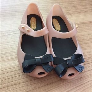 Mini Melissa shoes toddler size 7