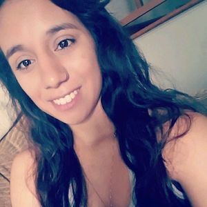 Meet your Posher, Lena