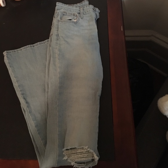 Jeans - Picture 1 of 2