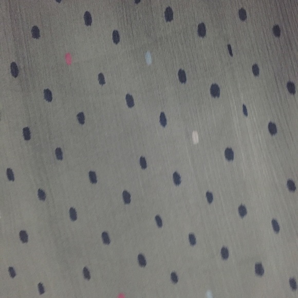 Simple gray polkadot dress - Picture 2 of 2