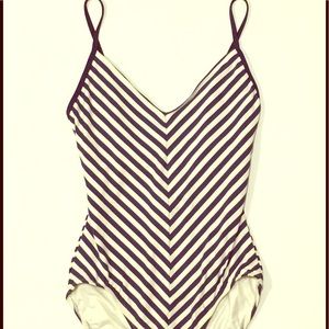 Vince Camuto swimsuit - blue and white stripe