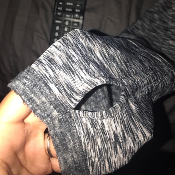 Fleece turtle neck pullover - Picture 3 of 3