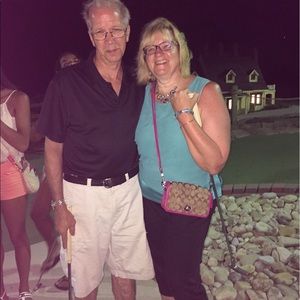 Meet your Posher, Gayle