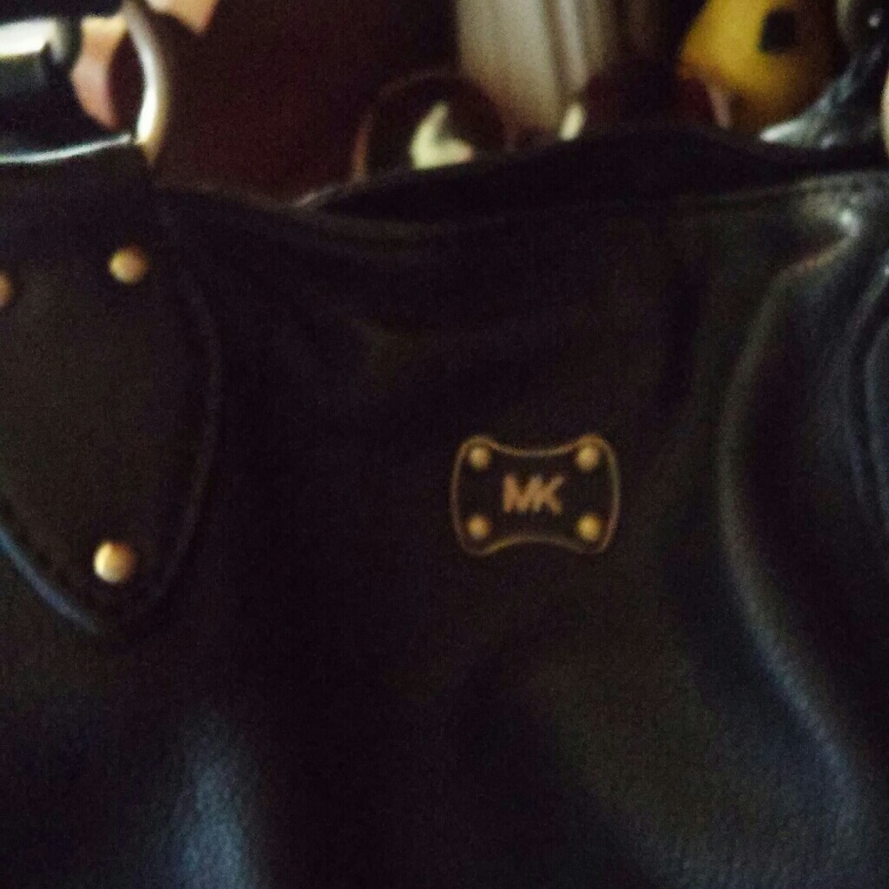 Purse - Picture 2 of 2