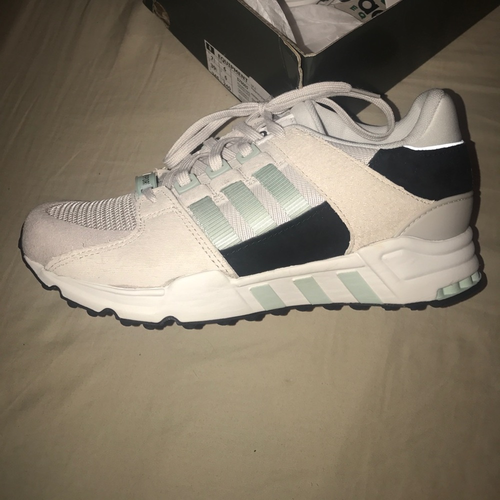 SIZE 7.5 ADIDAS Equipment Support 9