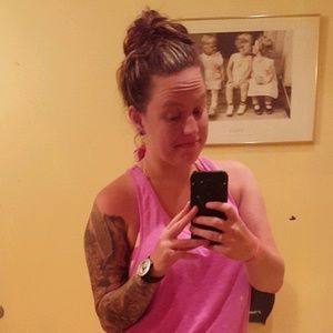 Meet your Posher, Kendra