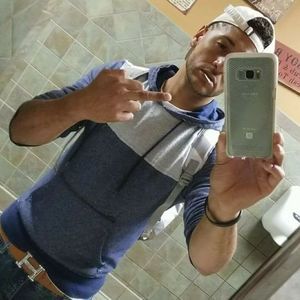 Meet your Posher, Camron