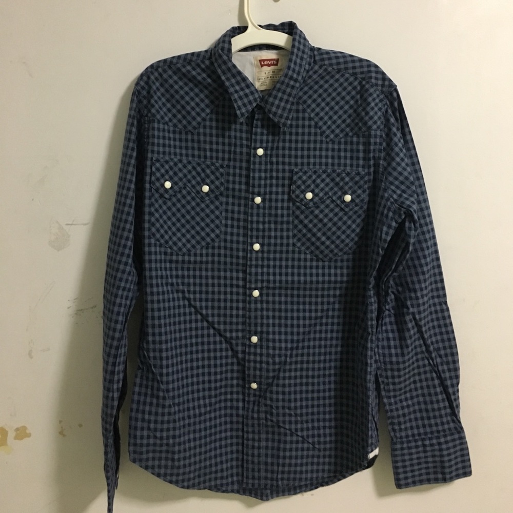 Blue Checkered Levis Shirt