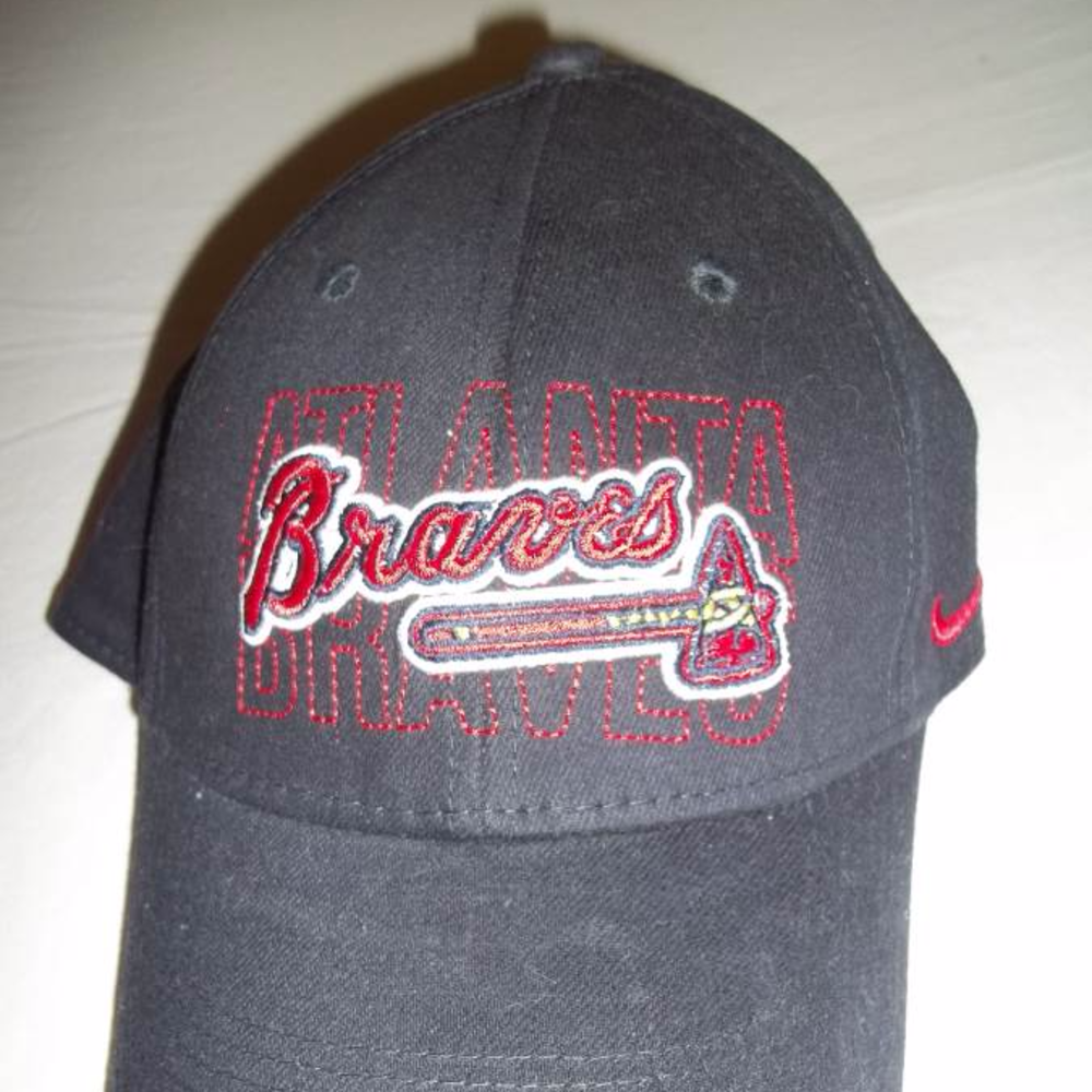 ATLANTA BRAVES Nike Hat/Cap-Adult One Size