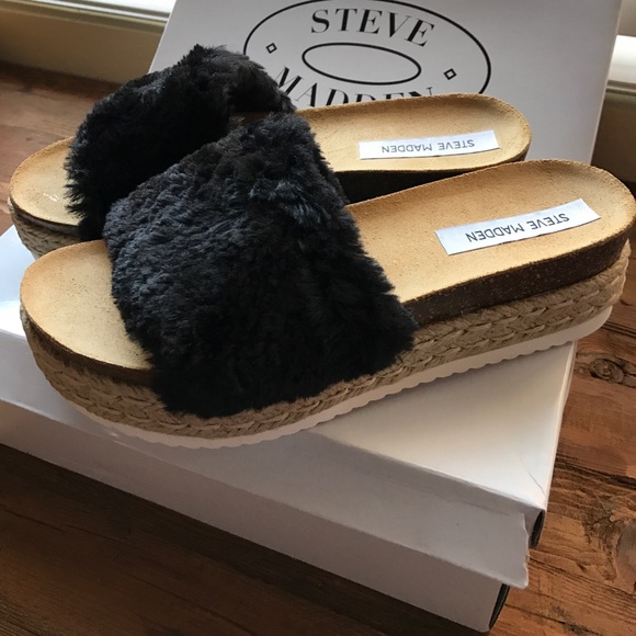 Steve Madden Avid Sandals - Picture 8 of 8