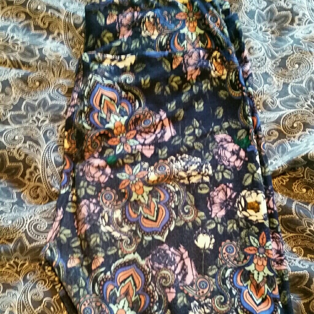 Lularoe os leggings