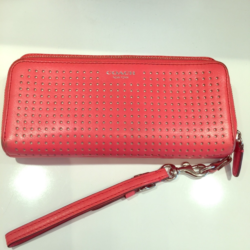 Coach wallet