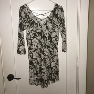 Army green floral romper. Never worn.