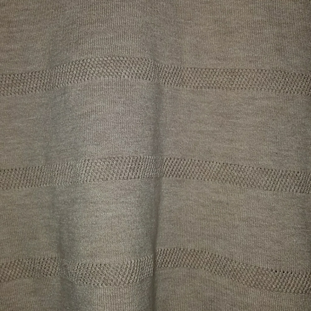 Sweater - Picture 2 of 5