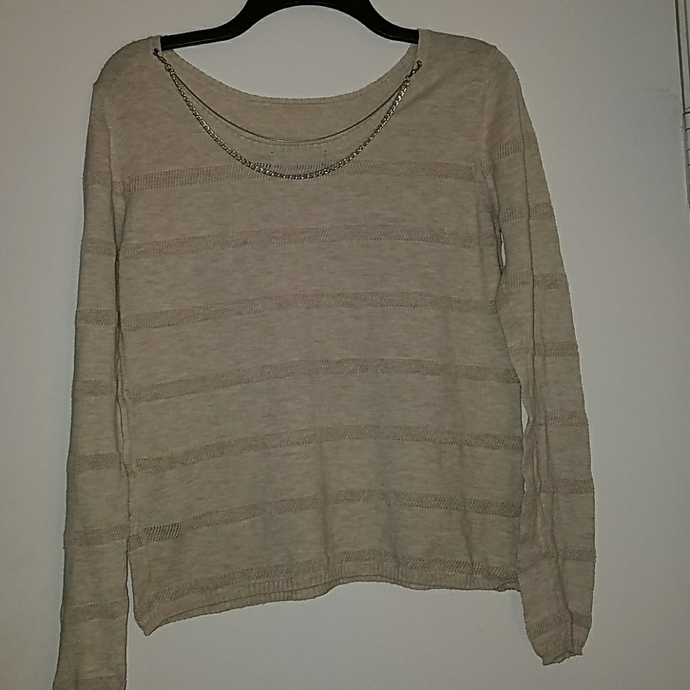 Sweater - Picture 4 of 5