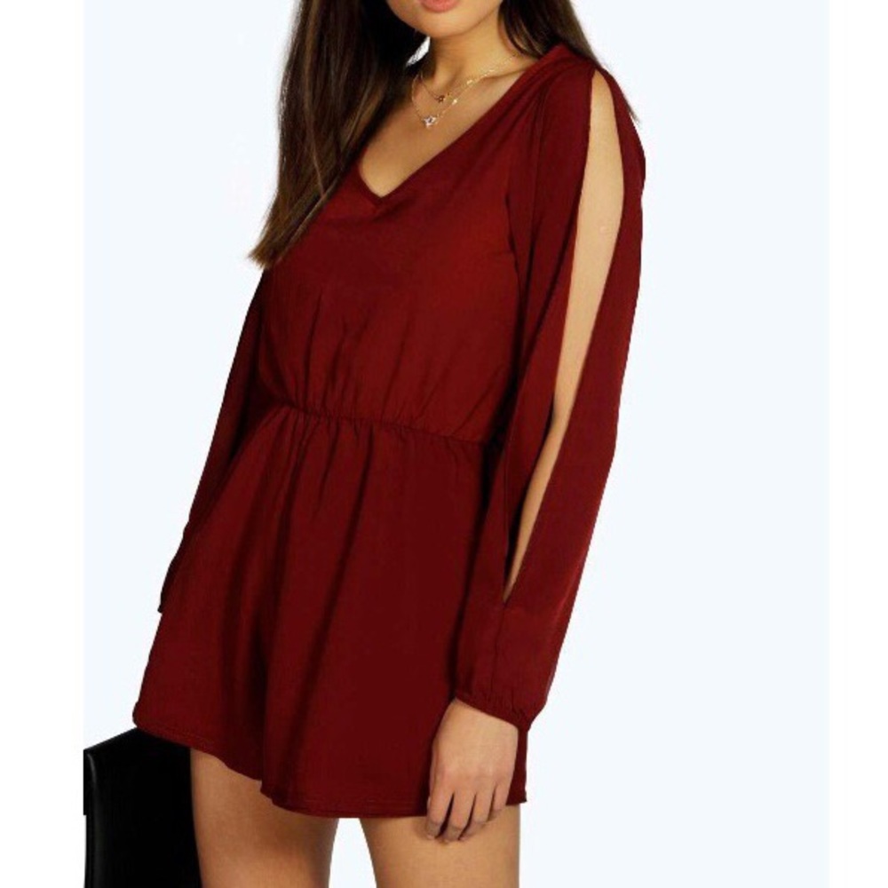 NWOT Split Sleeve Maroon Romper/Playsuit