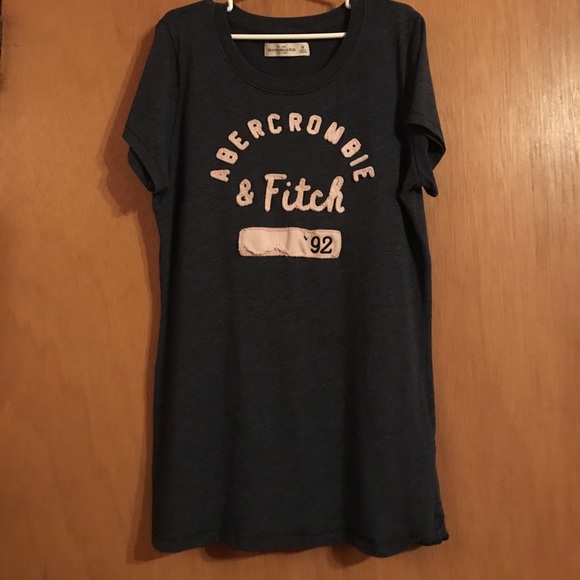 A&F navy blue shirt - Picture 1 of 3