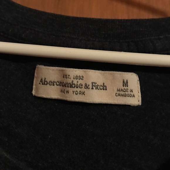 A&F navy blue shirt - Picture 3 of 3