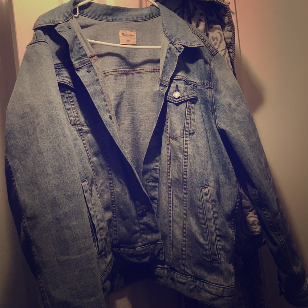 Men's Gap denim jacket