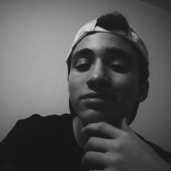 Meet your Posher, William - Picture 1 of 1