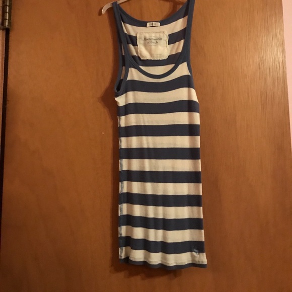 Blue and white A&F "Stretch" tank - Picture 1 of 3