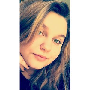 Meet your Posher, Gabriella