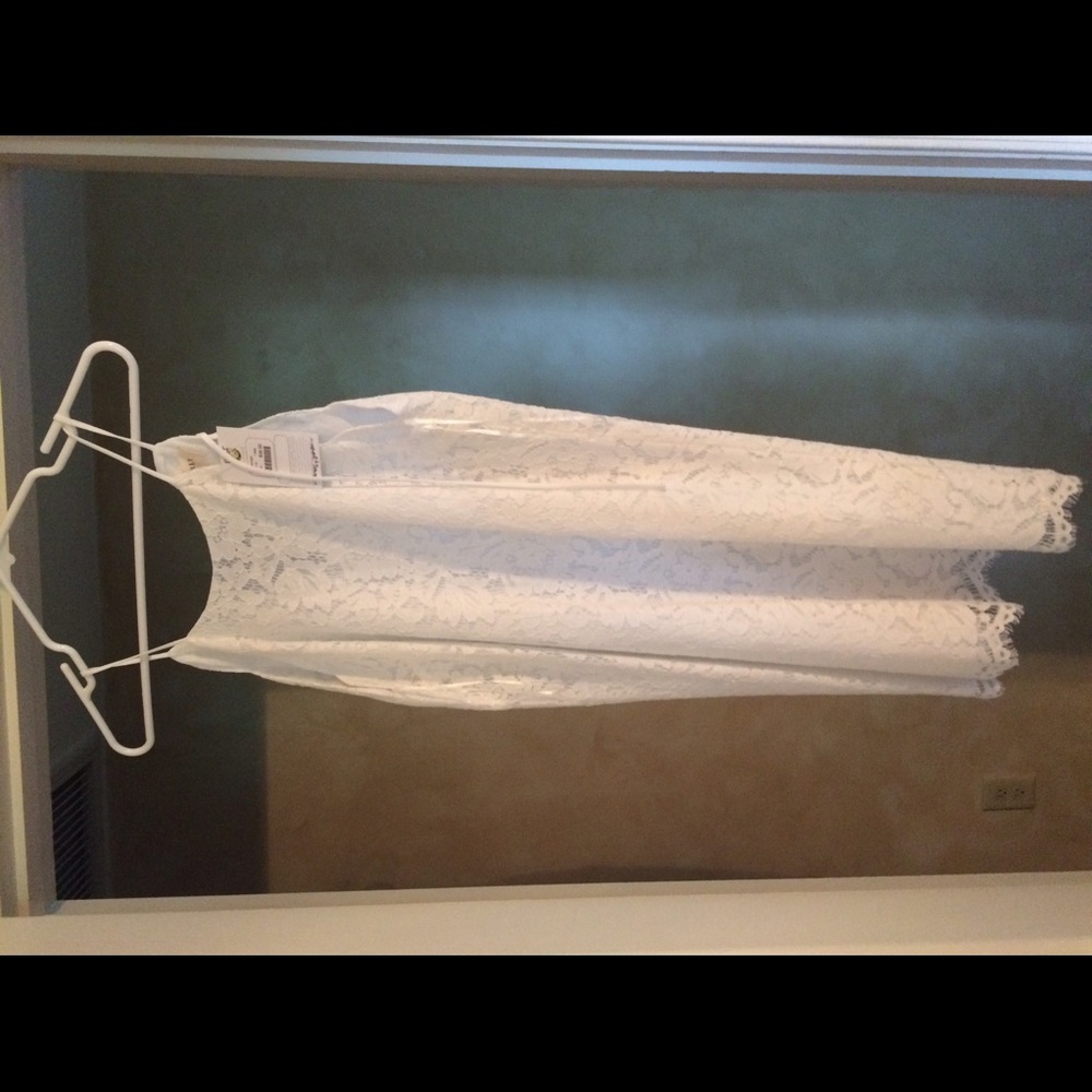 New with tags!! White lace dress!