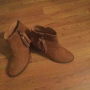 Esprit brown booties