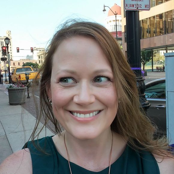 Meet your Posher, Gail - Picture 1 of 1