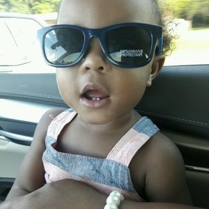 Meet your Posher, Paula