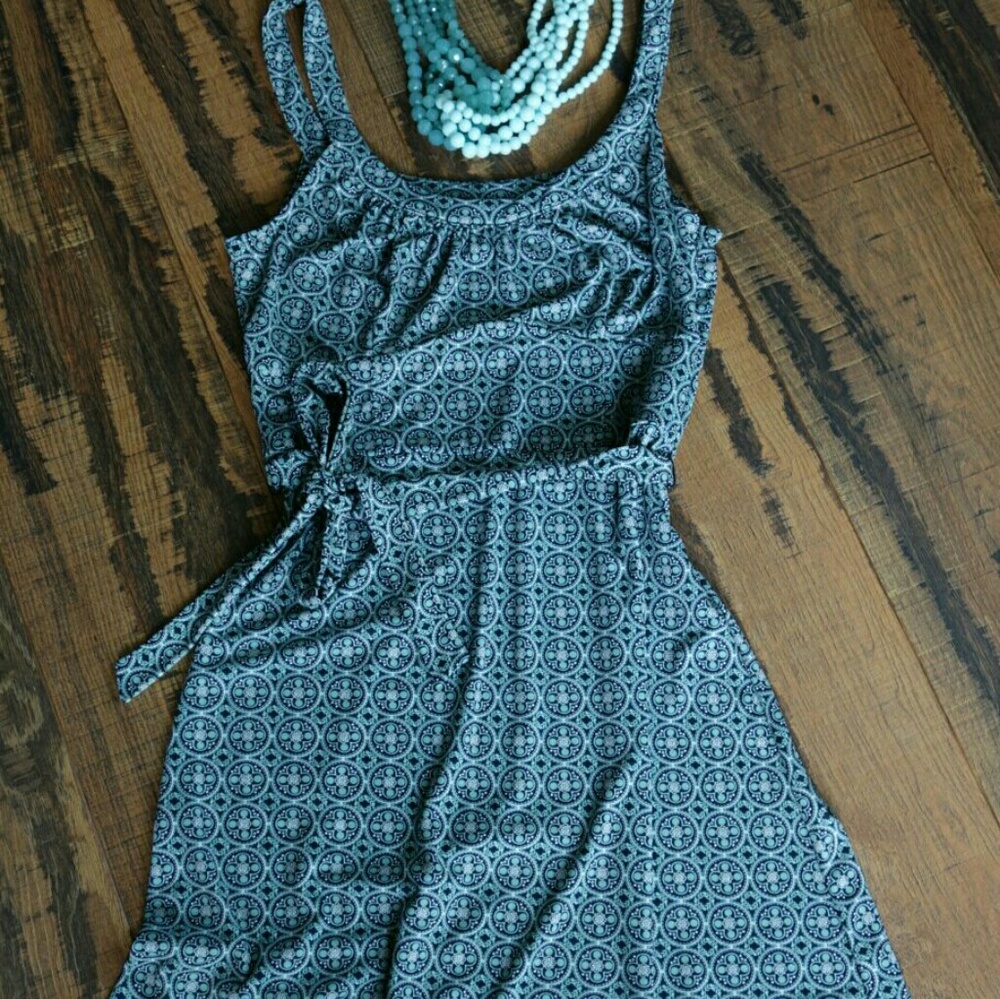 Fabulous flirty light weight dress!!