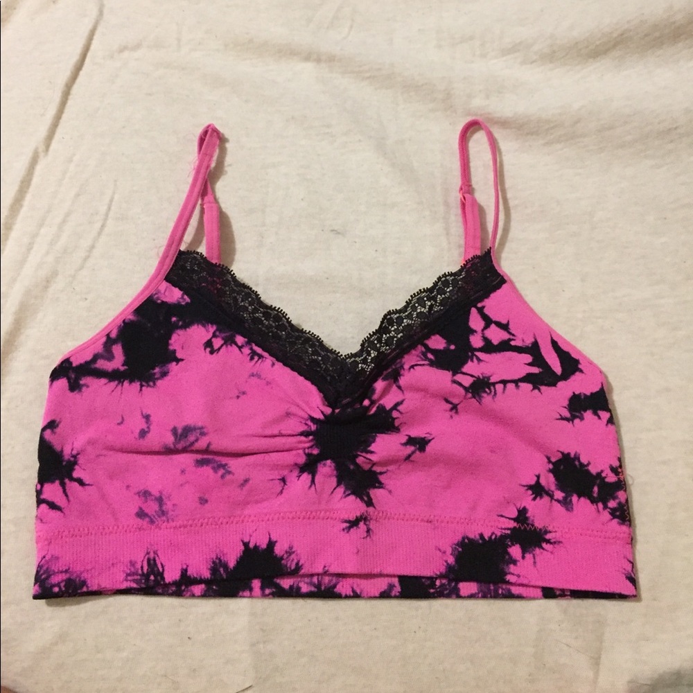 No Boundaries Sports Bra