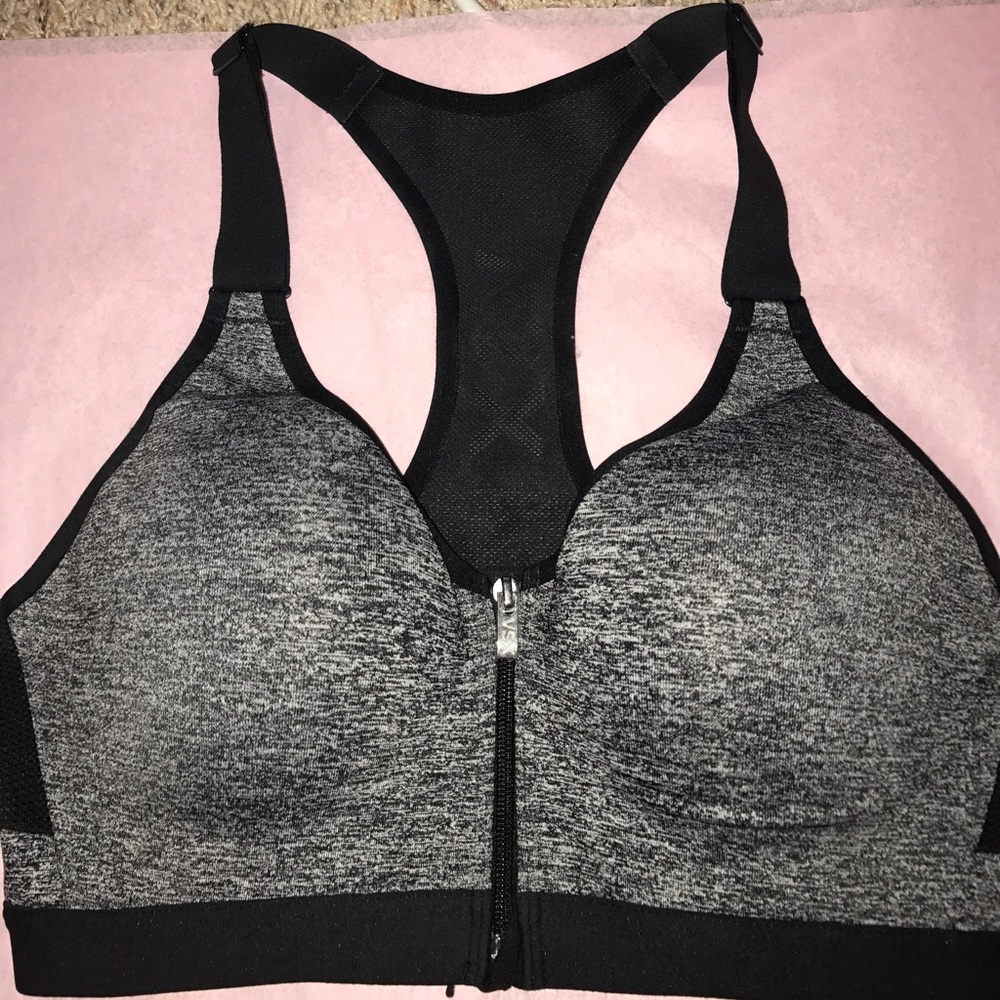 Victoria Secret Sports Bra, 32C