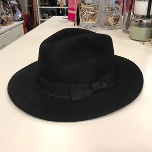 Black Wool Hat