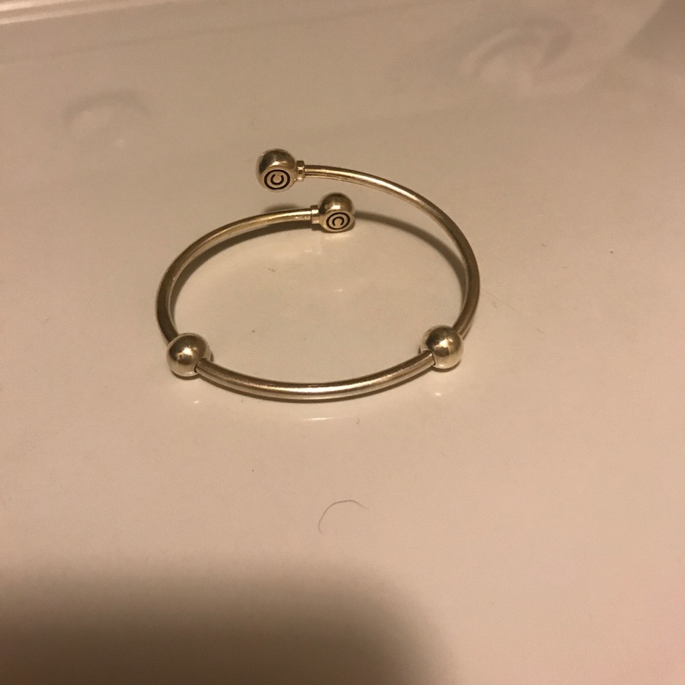 Charm bracelet