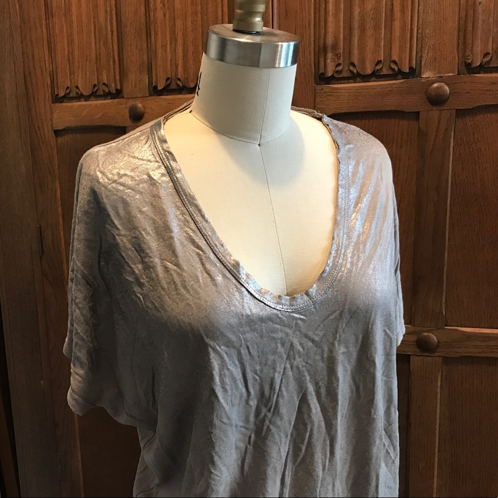 Metallic T - Picture 2 of 4