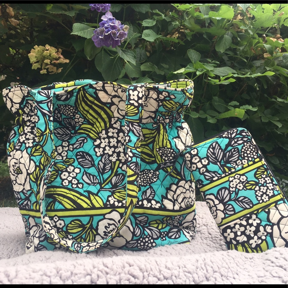 VB Retired Handbag and Matching Wallet 2013
