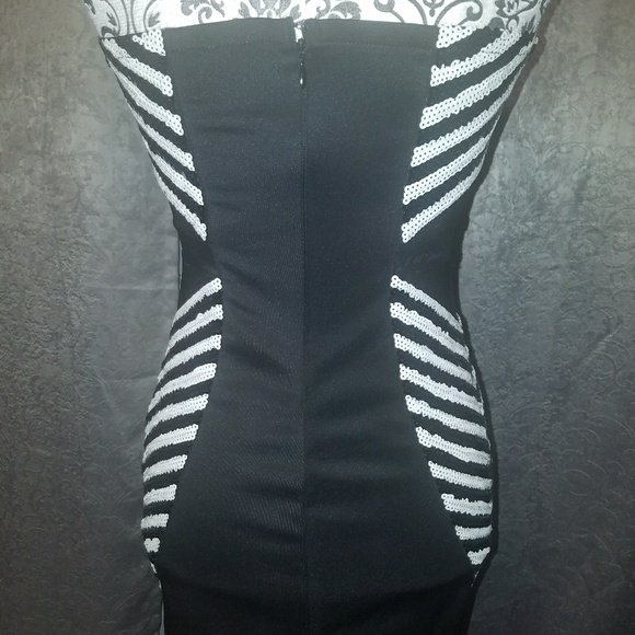 2B bebe sequins mini 👗 - Picture 4 of 4