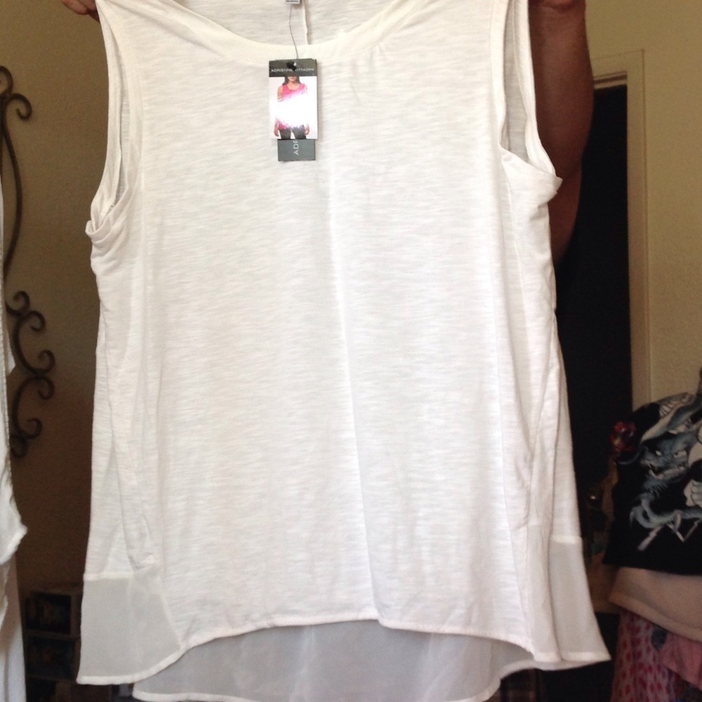 Adrienne Vittadini ivory high low top NWT XXL