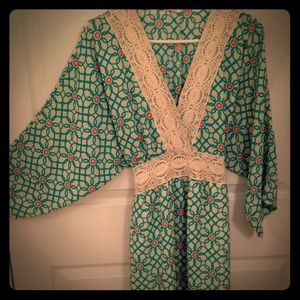 Boho patterned dress with lace trim